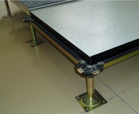 HPL Type Woodcore Raised Floor With Black Edging Around 600 * 600 * 40 mm
